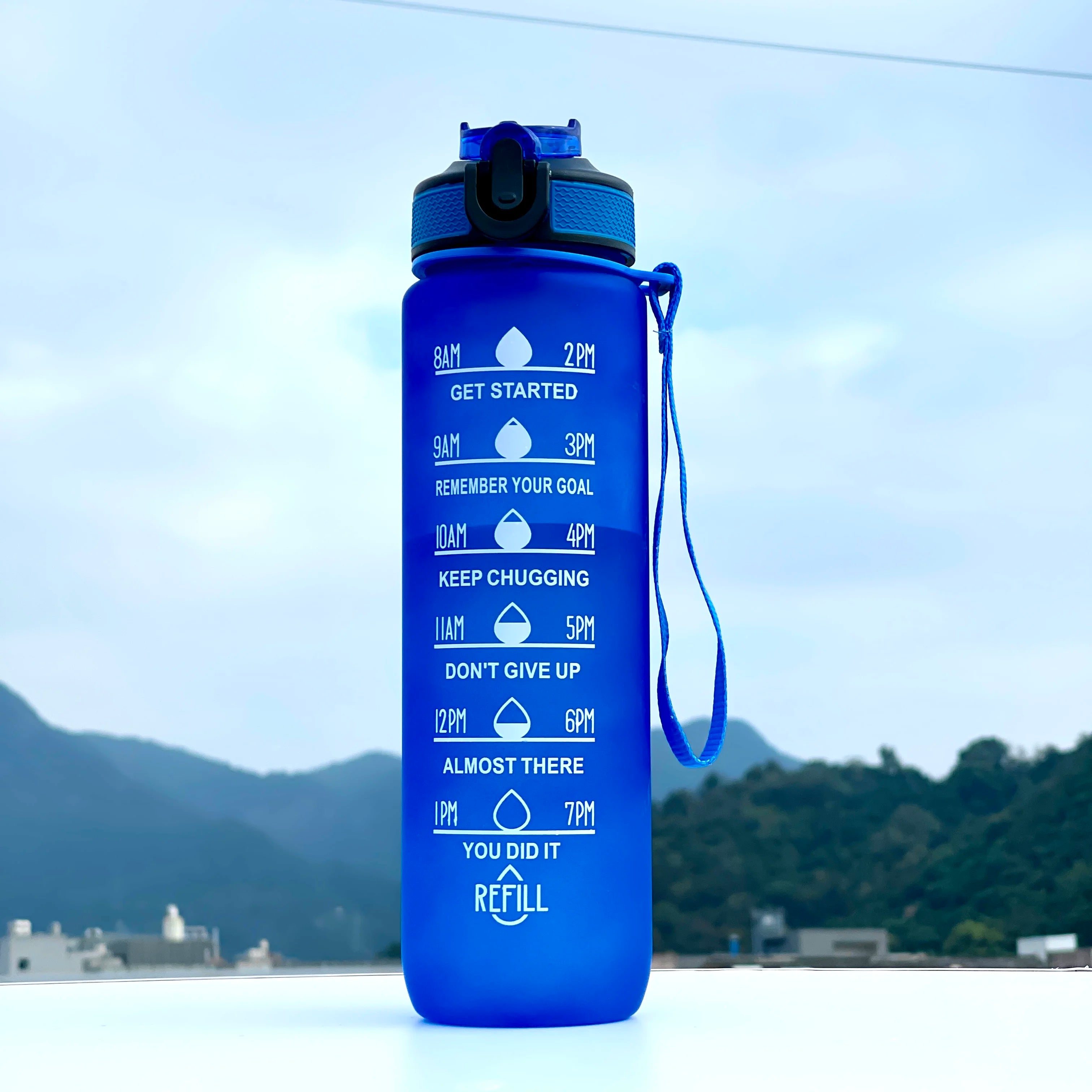 Gourde Sport 1L avec Paille Intégrée – Étanche, Élégante et Réutilisable