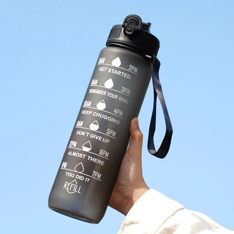 Gourde Sport 1L avec Paille Intégrée – Étanche, Élégante et Réutilisable